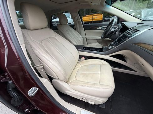 Used 2017 Lincoln MKZ Reserve w/ Climate Package AWD/4WD image 25