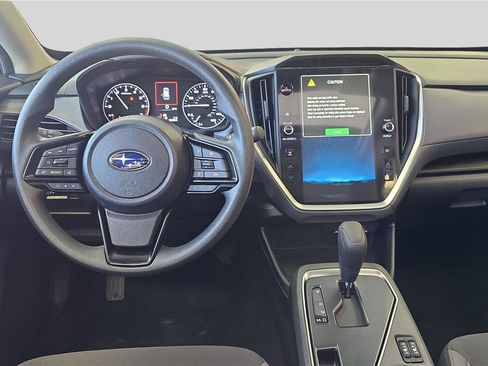 Used 2025 Subaru Crosstrek 2.0i Premium image 8