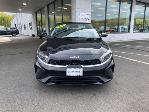 Used 2023 Kia Forte LXS FWD image 2