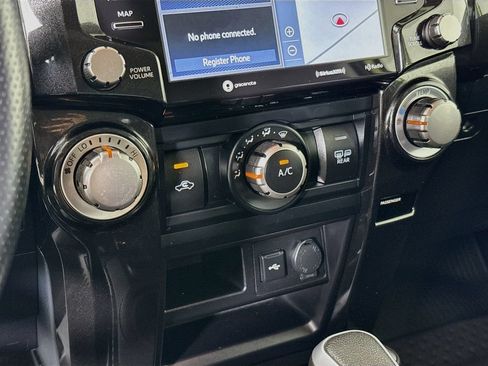 Certified 2023 Toyota 4Runner TRD Off-Road Premium w/ Moonroof Package AWD/4WD image 18