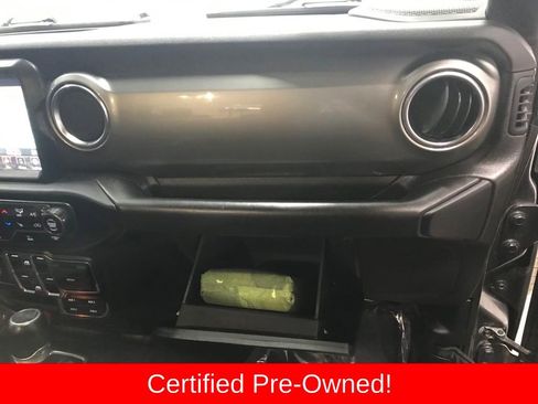 Certified 2020 Jeep Gladiator Overland image 36