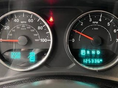 Used 2015 Jeep Wrangler Unlimited Sport w/ Quick Order Package 24S AWD/4WD image 24