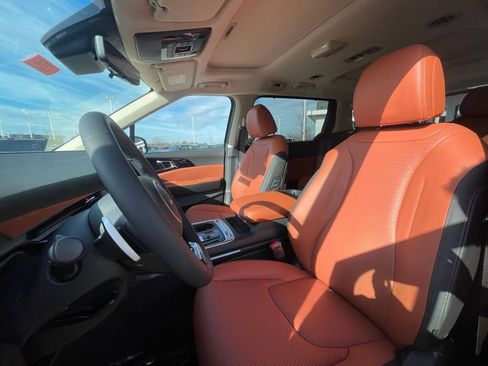 New 2026 Kia Carnival SX Prestige FWD image 21