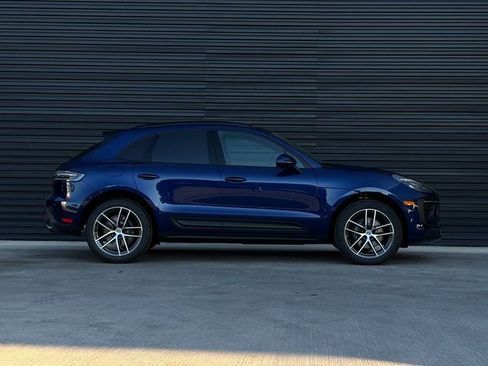 Certified 2026 Porsche Macan image 8