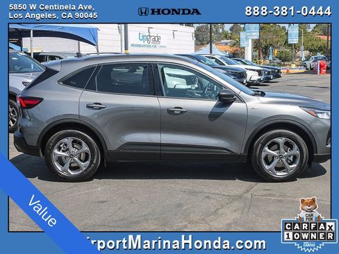 Used 2025 Ford Escape ST-Line AWD/4WD image 17
