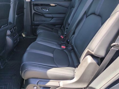 Used 2023 Honda Pilot Touring image 20