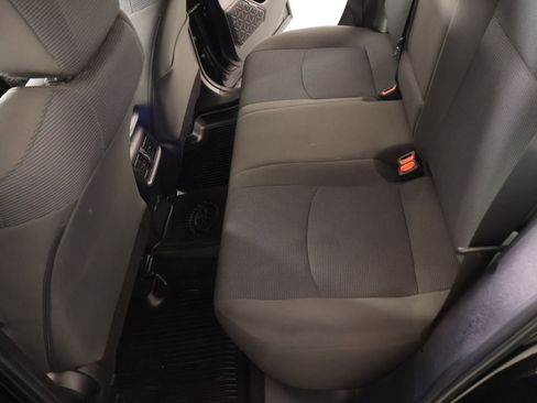 Used 2022 Toyota RAV4 LE image 11