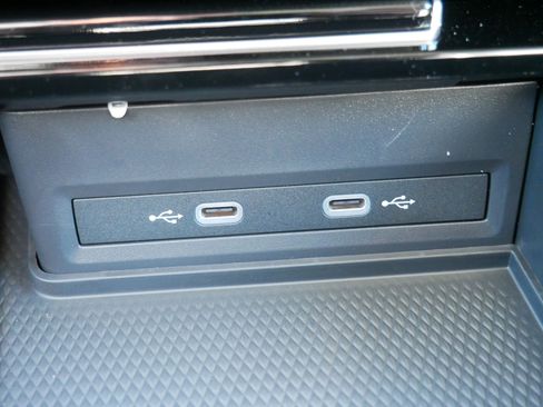 New 2026 Volkswagen Atlas SEL Premium R-Line image 18