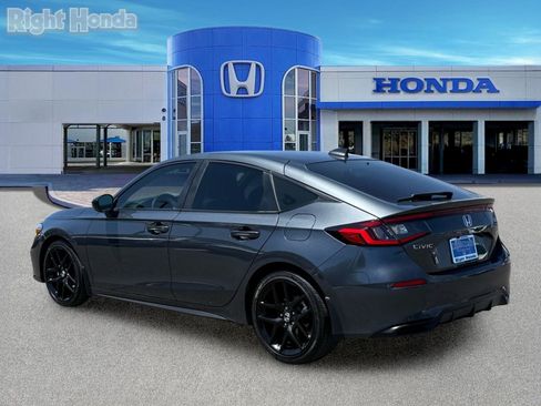 Certified 2025 Honda Civic Sport image 5