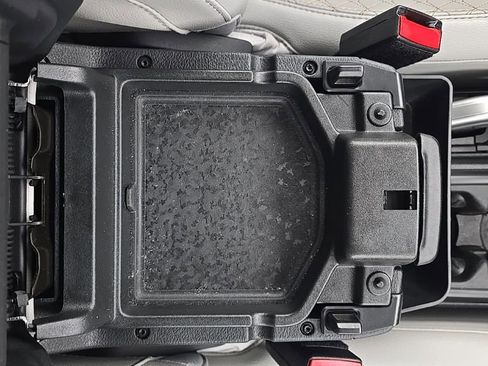 Used 2021 Jeep Wrangler Unlimited Sahara image 33