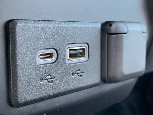 Used 2019 Chevrolet Silverado 1500 LT w/ All-Star Edition AWD/4WD image 29