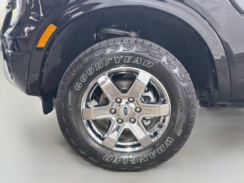 Used 2024 Ford Ranger Lariat w/ FX4 Off-Road Package AWD/4WD image 32