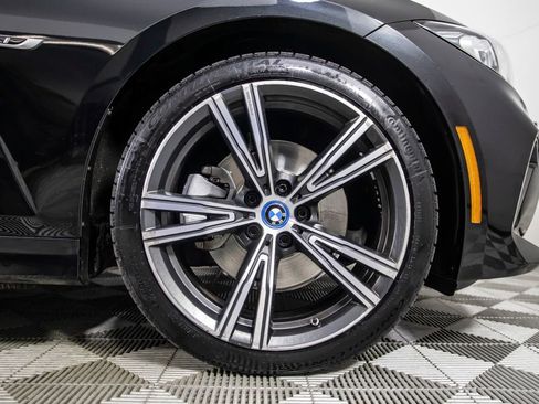 Used 2023 BMW 330e w/ Driving Assistance Package image 42