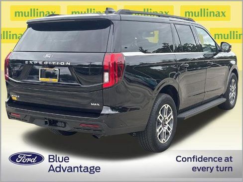 Certified 2025 Ford Expedition Max Active RWD image 4
