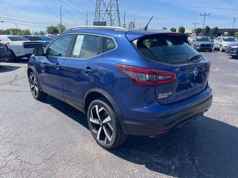 Used 2021 Nissan Rogue Sport SL AWD/4WD image 5