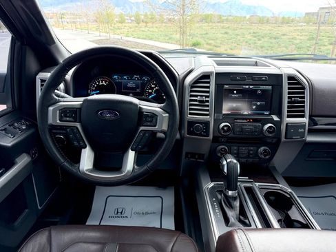 Used 2015 Ford F150 Platinum w/ Equipment Group 701A Luxury AWD/4WD image 24