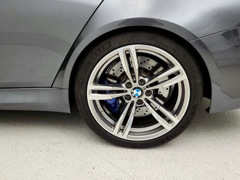Used 2015 BMW M3 image 9