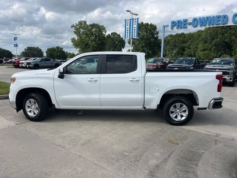 Used 2025 Chevrolet Silverado 1500 LT RWD image 3