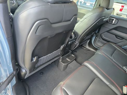 New 2026 Jeep Wrangler Unlimited Rubicon w/ Safety Group image 27