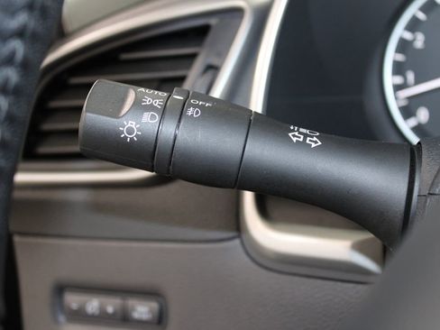 Used 2024 Nissan Murano SL image 38