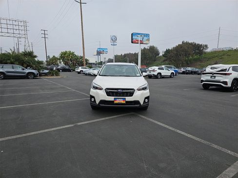 Used 2020 Subaru Crosstrek 2.0i Limited w/ Moonroof Package image 2