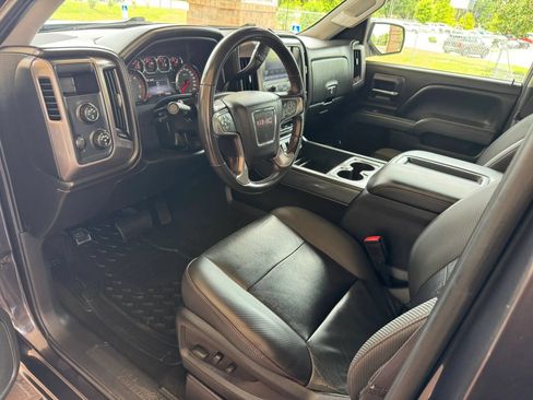 Used 2015 GMC Sierra 1500 SLT w/ All-Terrain Package AWD/4WD image 14