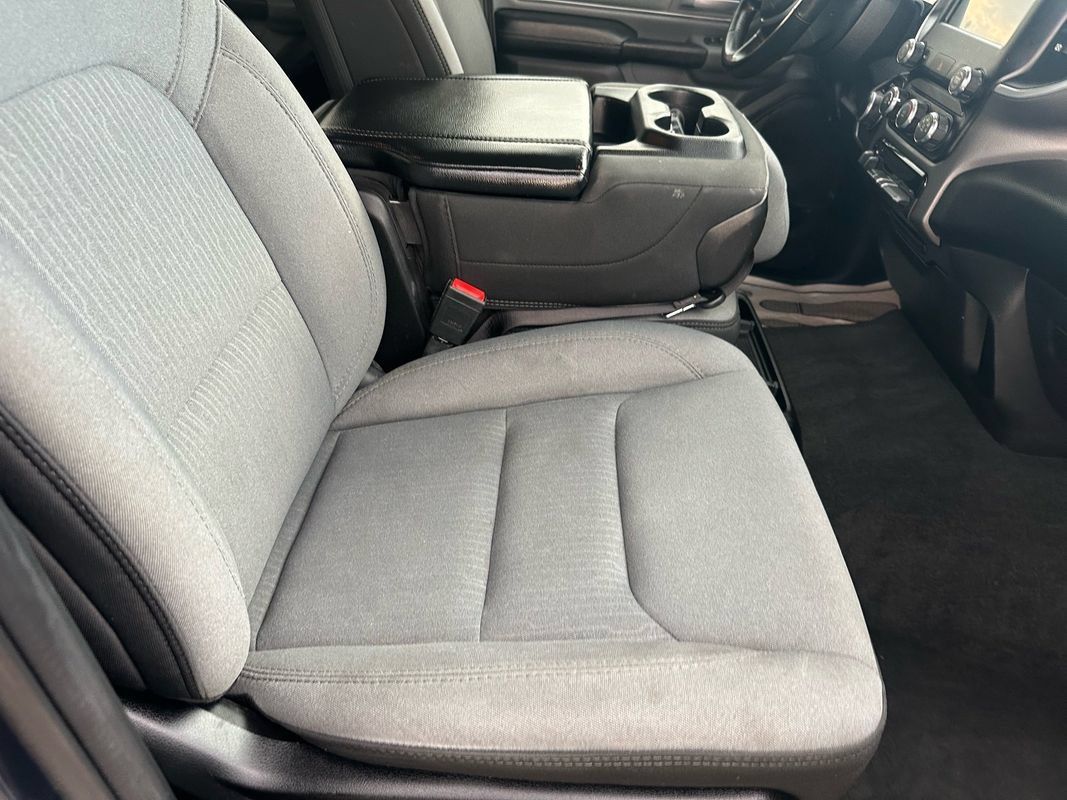 Used 2022 RAM 1500 Big Horn AWD/4WD image 15