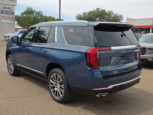 New 2026 GMC Yukon Denali AWD/4WD image 3