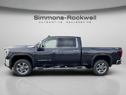 New 2026 GMC Sierra 2500 SLT w/ SLT Premium Package AWD/4WD image 2
