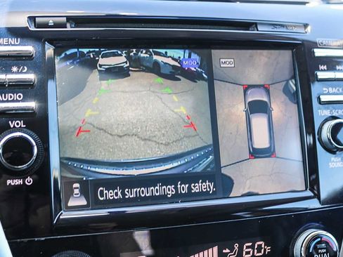 Used 2017 Nissan Murano Platinum w/ Platinum Technology Package image 23