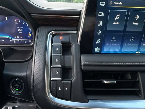 Used 2023 Chevrolet Tahoe Premier AWD/4WD image 23
