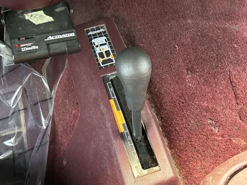 Used 1999 Chevrolet Silverado 2500 4x4 Crew Cab w/ Preferred Equipment Group 2 image 18