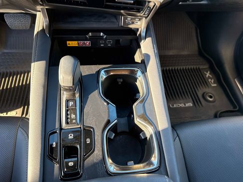 Used 2024 Lexus RX 350 Premium image 24