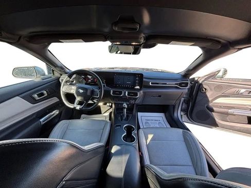 Used 2024 Ford Mustang Premium RWD image 31