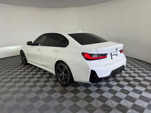 Used 2023 BMW 330i Sedan w/ M Sport Package RWD image 3