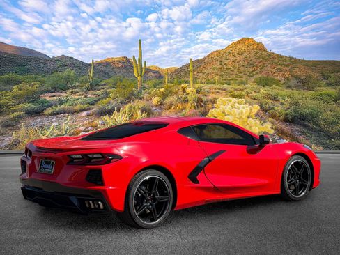 Used 2024 Chevrolet Corvette Stingray Coupe w/ 1LT RWD image 4