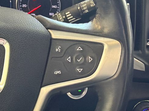 Used 2019 GMC Terrain SLE w/ Driver Convenience Package image 35