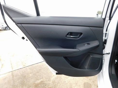 Used 2025 Nissan Sentra SV w/ All-Weather Package image 14