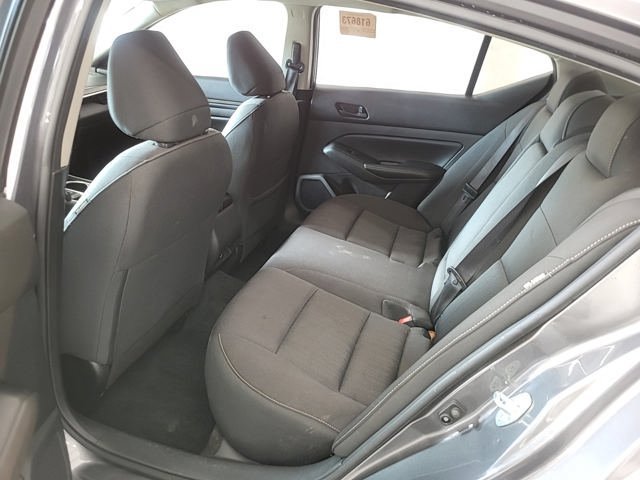 Used 2024 Nissan Altima 2.5 SV FWD image 11