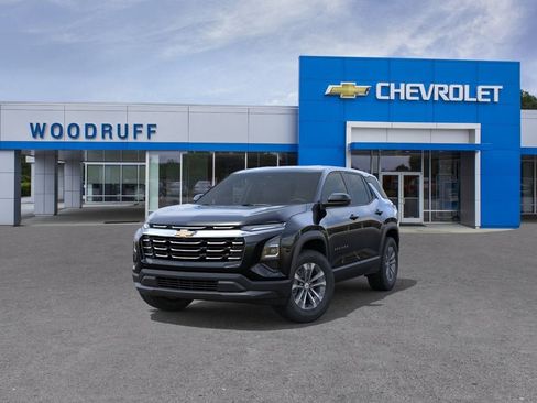 New 2026 Chevrolet Equinox LT FWD image 8