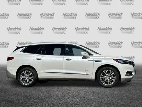 Used 2018 Buick Enclave Avenir w/ Avenir Technology Package image 3