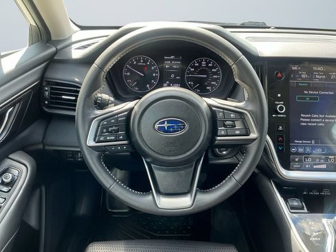 Used 2025 Subaru Outback Premium w/ Popular Package #1A AWD/4WD image 13