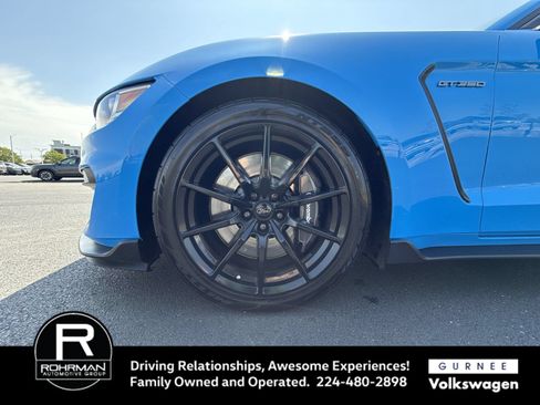 Used 2017 Ford Mustang Shelby GT350 w/ Electronics Package RWD image 11