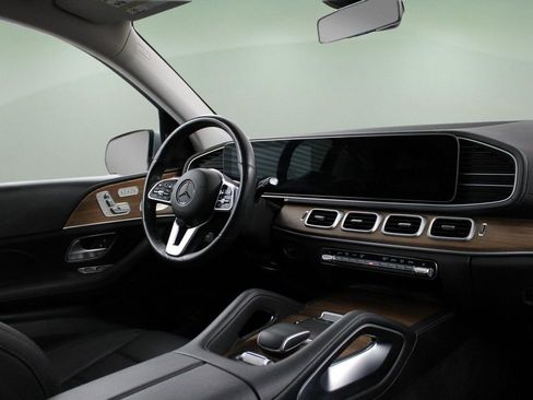 Used 2023 Mercedes-Benz GLS 450 4MATIC image 21