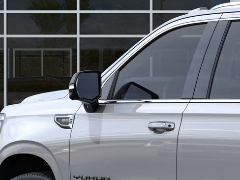 New 2026 GMC Yukon XL Elevation AWD/4WD image 17