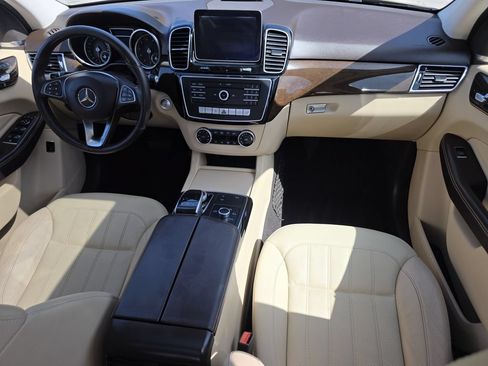 Used 2017 Mercedes-Benz GLE 350 4MATIC image 19