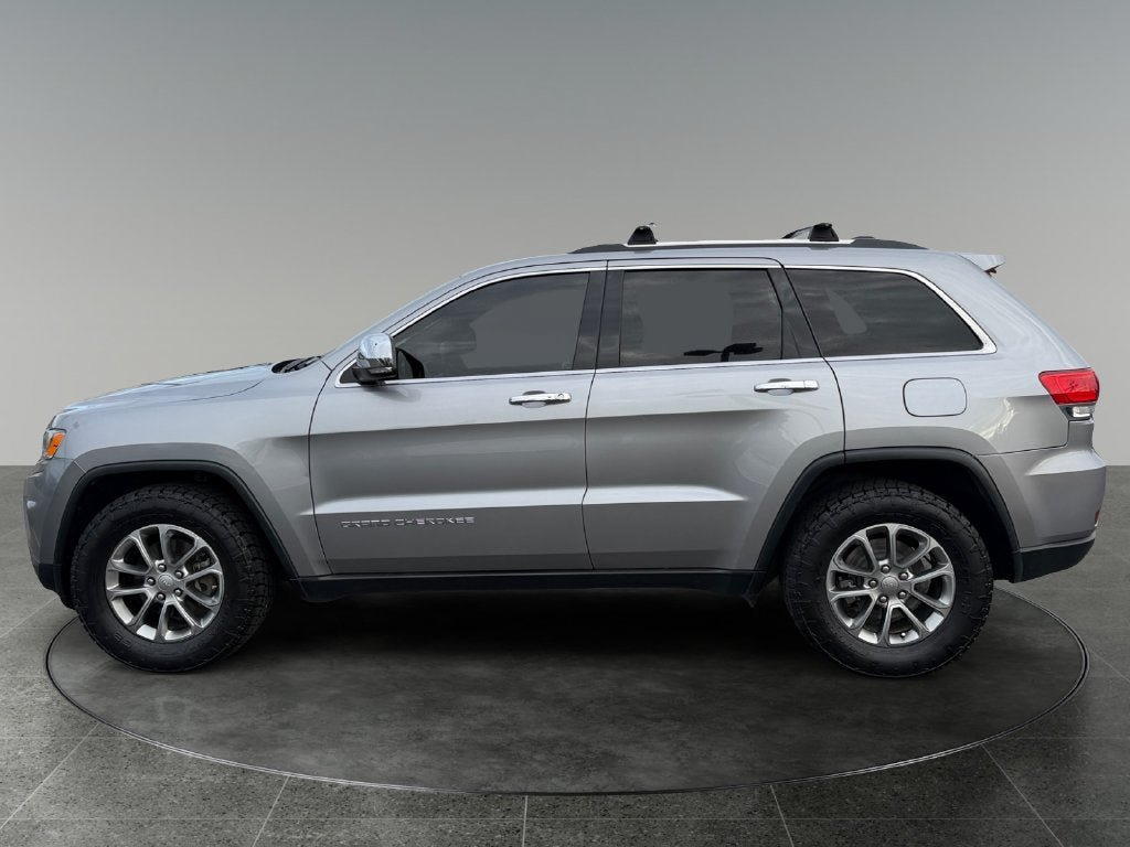 Used 2016 Jeep Grand Cherokee Limited AWD/4WD image 5