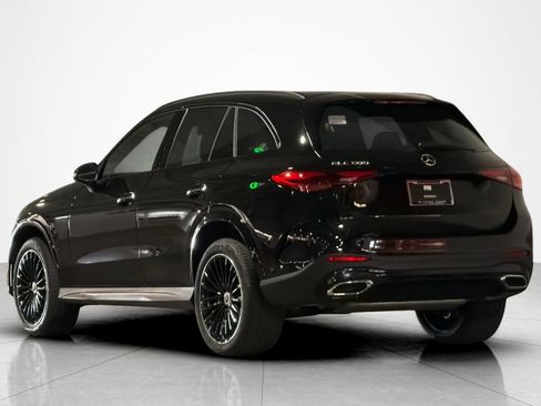 New 2026 Mercedes-Benz GLC 300 image 3