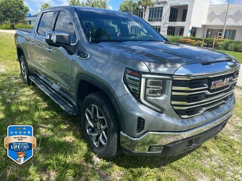 Certified 2023 GMC Sierra 1500 SLT w/ SLT Premium Package AWD/4WD image 3