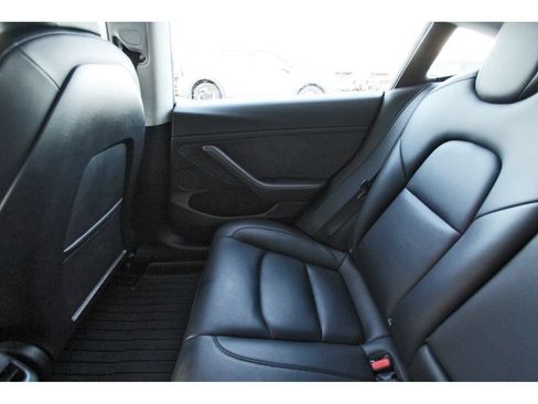 Used 2022 Tesla Model 3 Performance AWD/4WD image 12